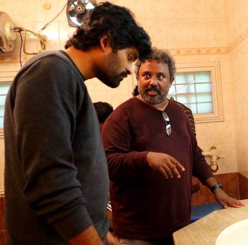 ianslife_in's tweet photo. Shooting of director #JegadeesanSubu's upcoming film, '#Iravu', featuring actors #Vetri and #ShivaniNarayanan in the lead, is said to be on the verge of completion.

Read: https://t.co/yhE4eU97ef https://t.co/9KWJOnIhLk
