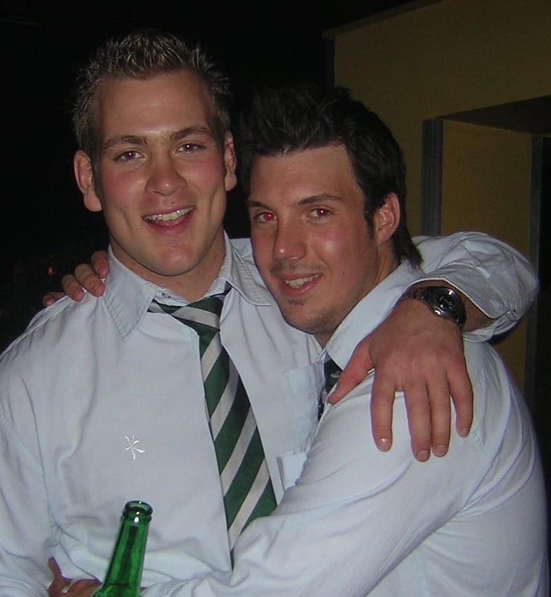 Purcelljack22's tweet photo. Off to 🇺🇸 today to take part in the gruelling 530km 3Canyons bike ride to raise vital funds for @Velindre. My great friend Jack Dawson, who we lost to cancer earlier this year, will be in my thoughts today! last minute donations will be greatly received 🚴🏻🇺🇸💚 https://t.co/FVEeeRKEHM