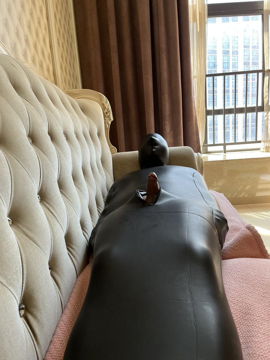 Rubber dark tweet media