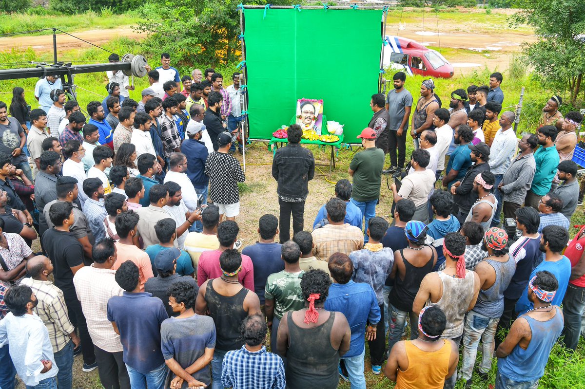 dirbobby's tweet photo. We,the team of #Mega154 conveying our deepest condolences to the Family members of Shri #KrishnamRajuGaru.
His earthly Presence will be truly missed 🙏 
The Grief is not only for the family, it is for all of us in the industry.
@KChiruTweets @MythriOfficial
#RIPKrishnamRajuGaru https://t.co/WKgamK4una