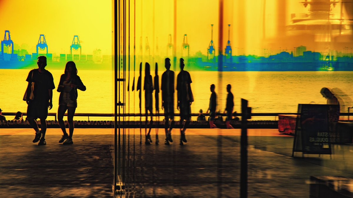 bigsnit's tweet photo. Polygon Gallery, North Vancouver #vancouverisawesome #polygongallery #vancouversnorthshore #britishcolumbia #canada #duotone #saturated #bc #nikon #reflections https://t.co/E4D9xZiBX4