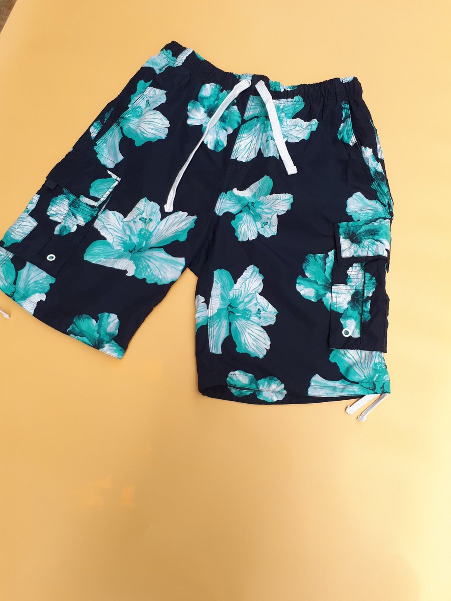 luli_store's tweet photo. @DanielRegha @TheAgbayaLinkup @_JayConcepts We sell quality Uk thrift wears at pocket friendly prices,we are located in lagos but deliver nationwide, pls follow us🙏 https://t.co/BMwEpCRUZe