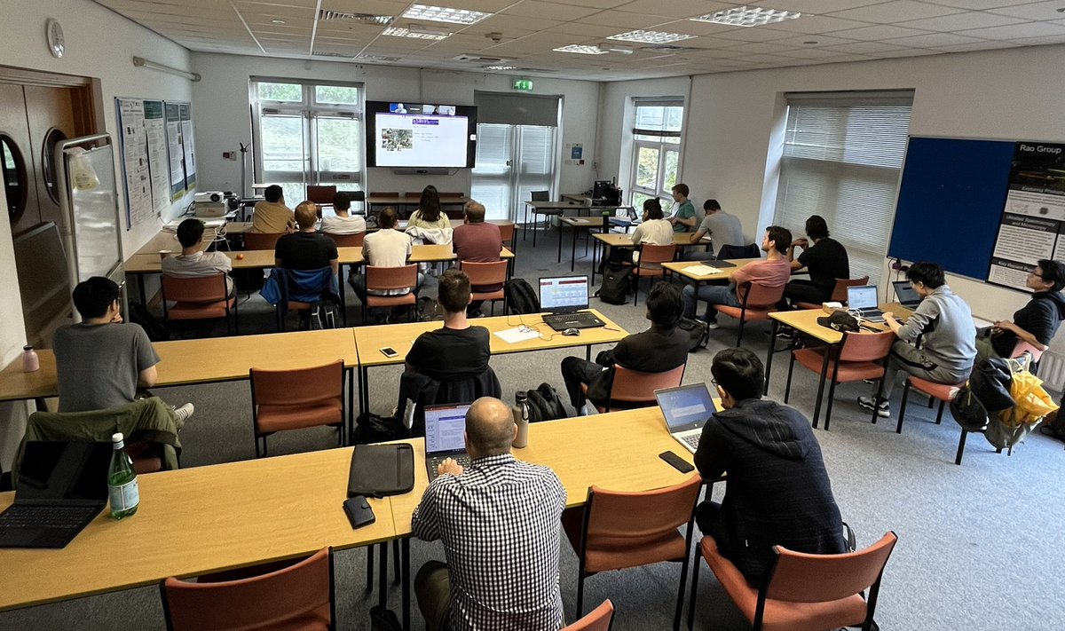 MeteAtature's tweet photo. Our Marie Curie Innovative Training Network (ITN) #QUDOTTECH Summer School starts with the first lecture by Gregor Weihs! #quantum #optics https://t.co/yqdfwD4sMi