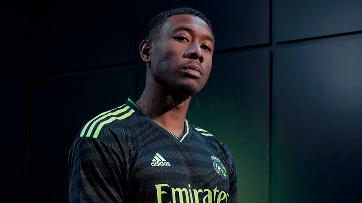MadridXtra's tweet photo. 👕 3rd kit officially unveiled! ⚫️🟢 https://t.co/0ujGNOZ06Z