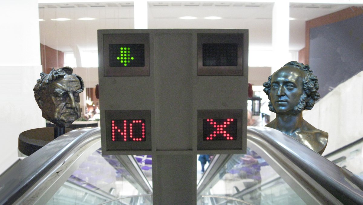 ResonanceEXTRA's tweet image. @RadioArtZone continues at 1pm BST with Asphyxia: The "Idiote", the Library Wifi and the Suppressed Safe by @postelectronics 

"A damaged would-be radio documentary exploring the Narnia of restricted access material..."

radioart.zone/monday-12-sept…
extra.resonance.fm