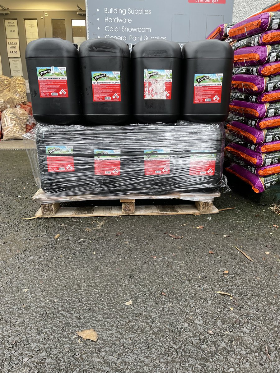 NoonesHardware's tweet photo. ‼️ Hypochlorite Acid 25L ‼️

👉 Only £20 vat inc 🤯

👉OPEN MON-SAT 8am-5.30pm OR phone in to pay 
       &amp; collect 📞 https://t.co/wZCz0sa9QS