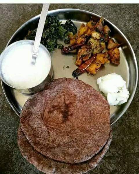 VijuD143's tweet photo. हमे तो भूख लगी है
आप को ?? 😋😋
#Lunch_break https://t.co/R0vGCgy0eh