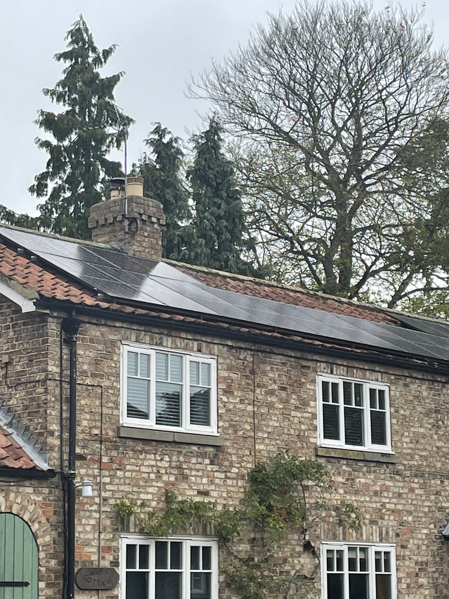 Delighted to see our neighbours have put solar panels on their roof top. They intend to produce as much of their own power as they can.👏 a great example #communityeffort #solaronrooftops #energy #climate #doingtheirbit #malton