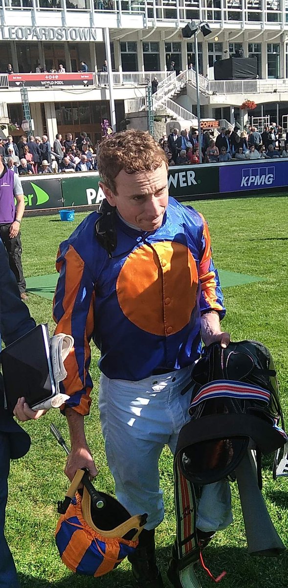 Ryan Moore is probably riding better than he has been at any time in his career and that was exemplified by some virtuoso rides over @IrishChampsWknd .
▪︎ For me his ride on ABOVE THE CURVE was best ride of the weekend 
▪︎ Equally on LUXEMBOURG he was brilliant 
#HorseRacing