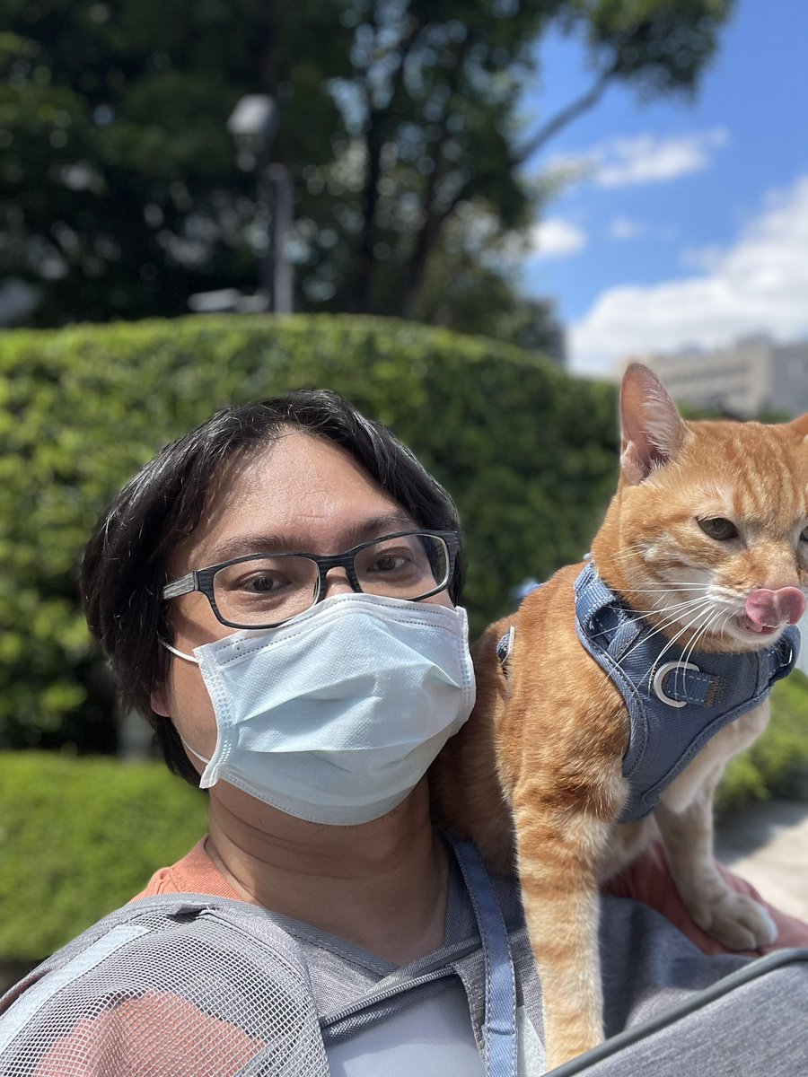 ansonblack's tweet photo. 帶著桔寶去曬太陽！ https://t.co/Tt1T105kwC