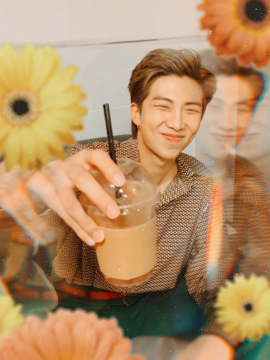 prats3112's tweet photo. Happy birthday oppa💜
@bts_bighit @BTS_twt 
#HappyNamjoonDay https://t.co/OdxACCLwk6