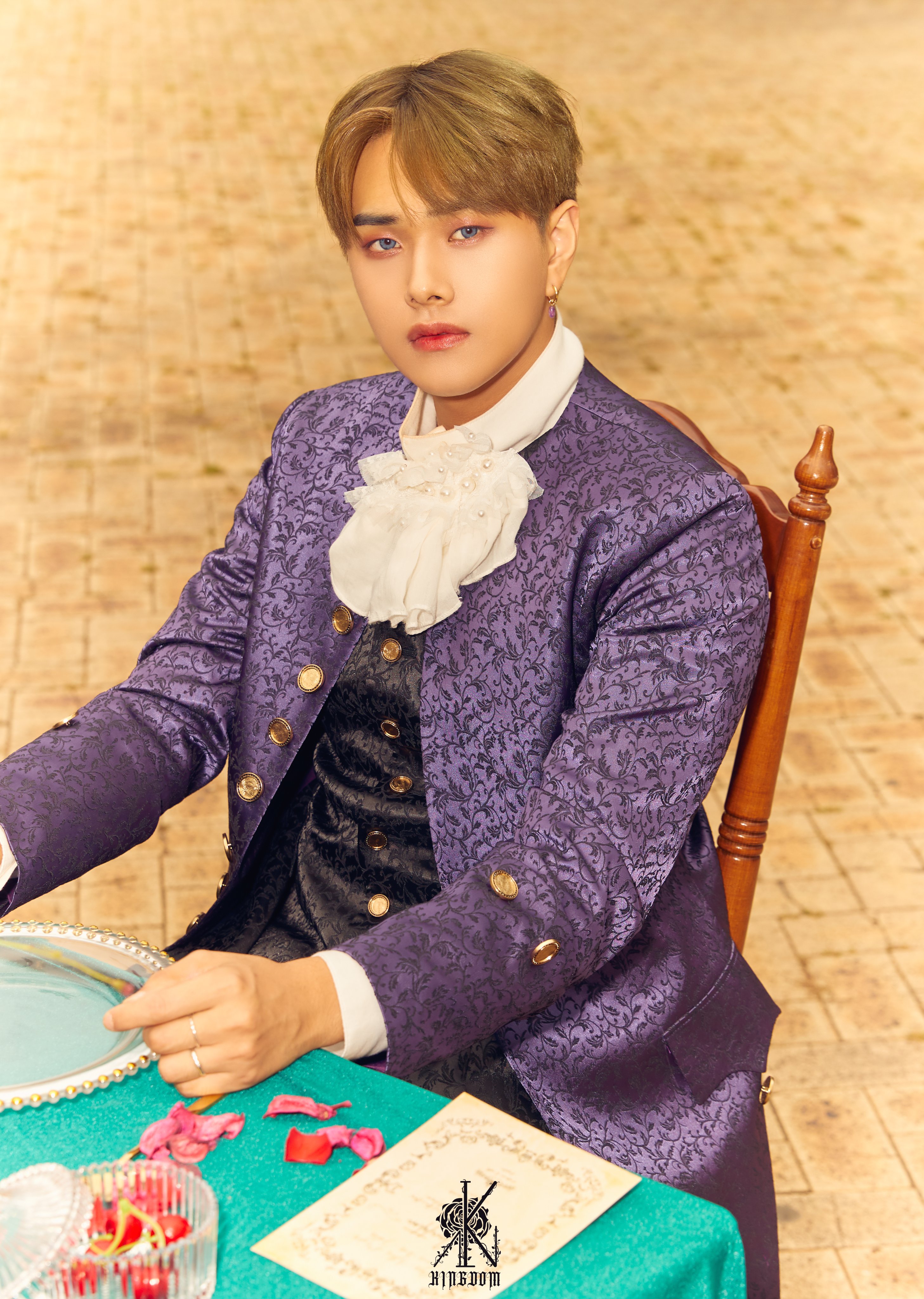 FccVw7waQAEkzhH?format=jpg&name=4096x4096