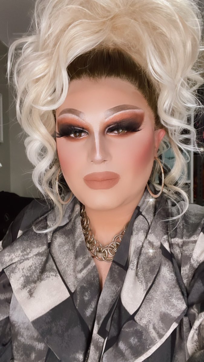 Sarah Problem-Hoe tweet media