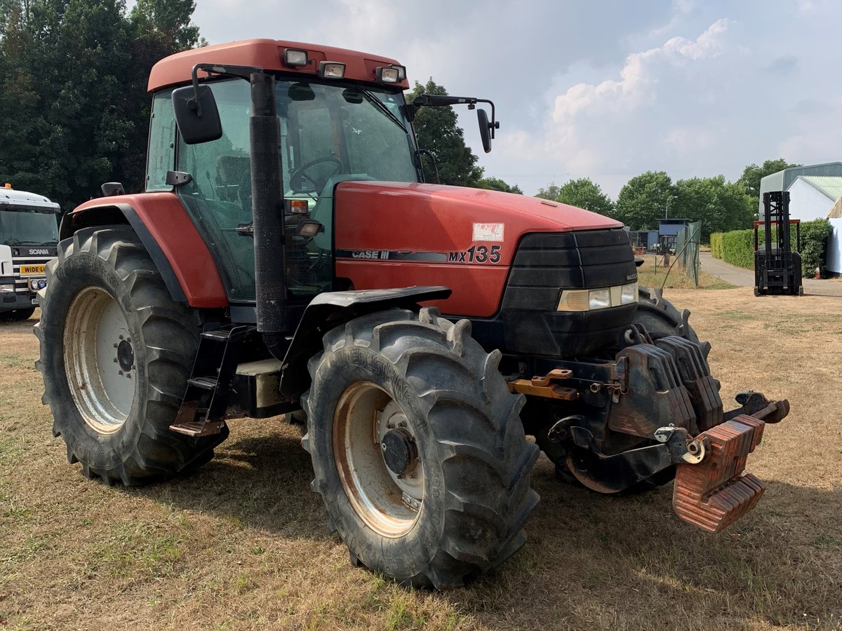 Brownandcorural's tweet photo. #machinerymonday

Our auctions team are onsite getting ready for a sale of Farm Machinery at Washbrook, Ipswich. 

Sale starts 10:30am Tuesday 13th September.

View lots &amp; bid online: https://t.co/7iUJAVqK7n https://t.co/Z6iQY4fGMJ