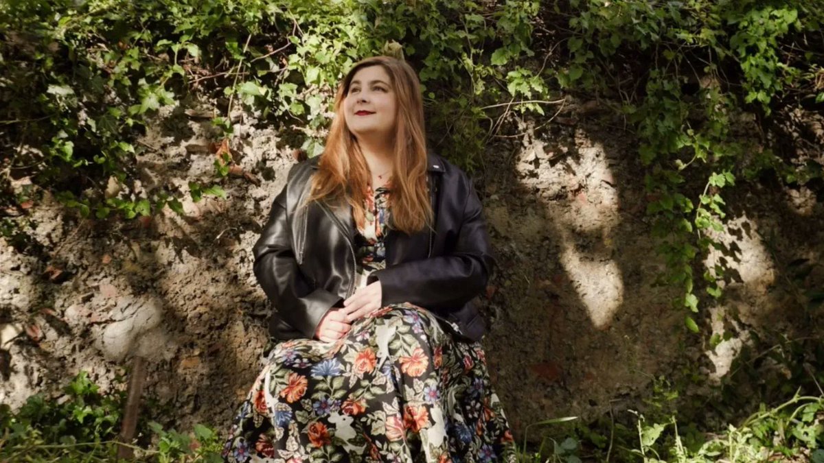 Inclusive children’s publisher <a href="/_KnightsOf/">Knights Of</a> has snapped up Vivi Conway and the Sword of Legend, the debut middle-grade novel by consultant, editor and non-fiction author <a href="/littlehux/">hux | lizzie huxley-jones 🍟📚 (they/them)</a>. 

Read more: buff.ly/3qmC3pn