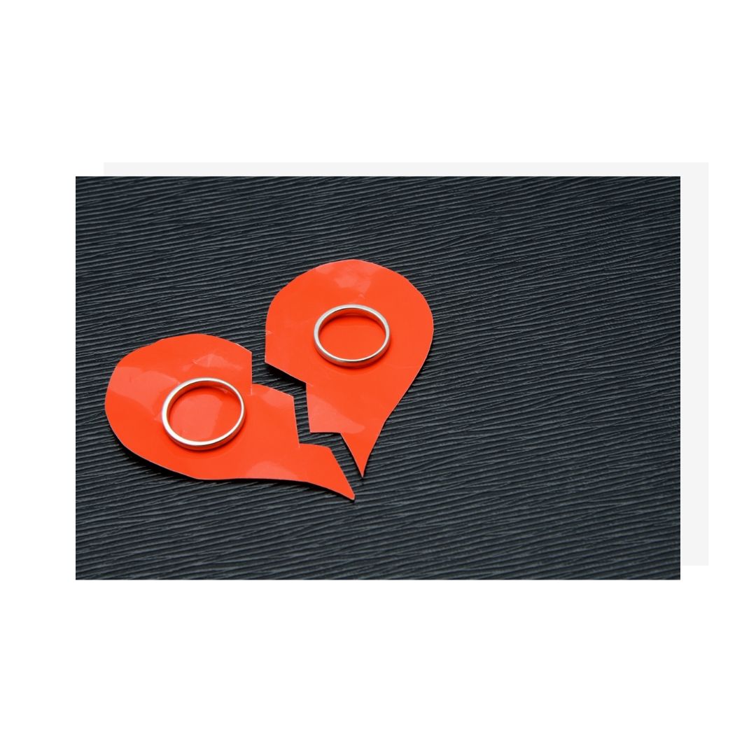 MonetarySol's tweet photo. You use a solicitor to deal with a divorce, but it’s also important to get professional advice on the financial aspect, including pension entitlements, as well. 

Contact us for a free consultation.

#divorce #ifa https://t.co/yAk4bEYms0