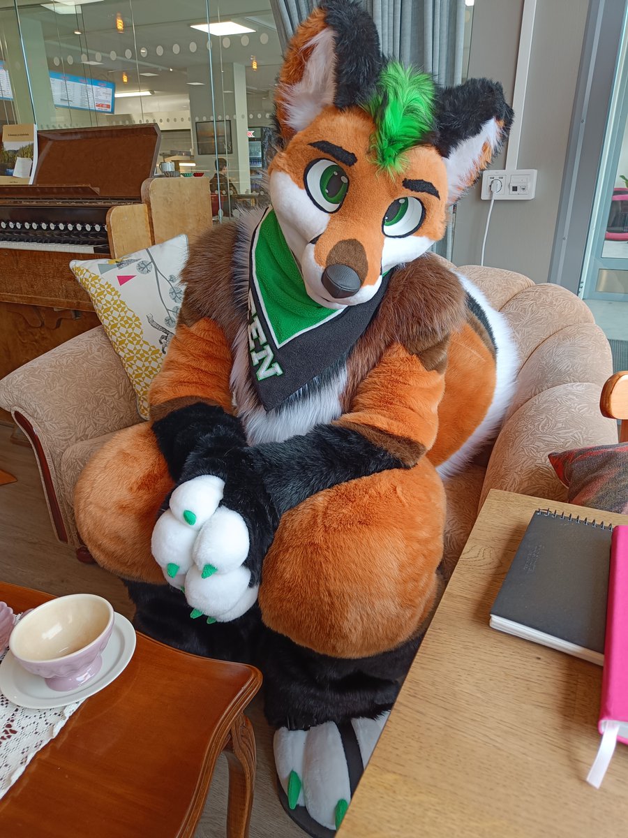 Greenhead tweet media