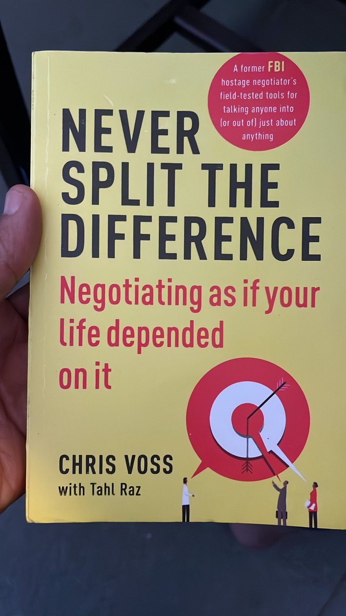 BaluS678's tweet photo. @PenguinIndia bought a book through #flipkart today and I suspect it to be a pirated by looking at its quality of print and quality of pages https://t.co/EVshFypKMw