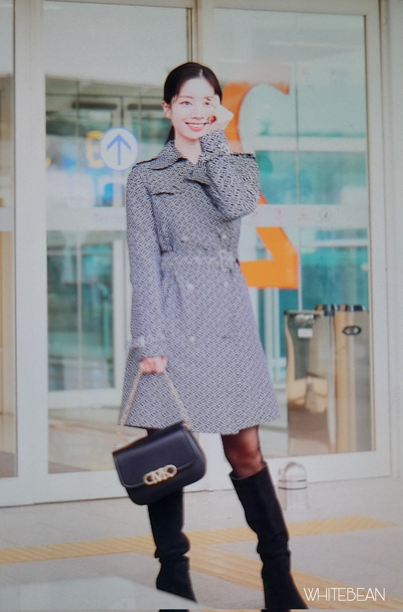 진짜 오랜만👋👋

#트와이스 #twice #다현 #dahyun