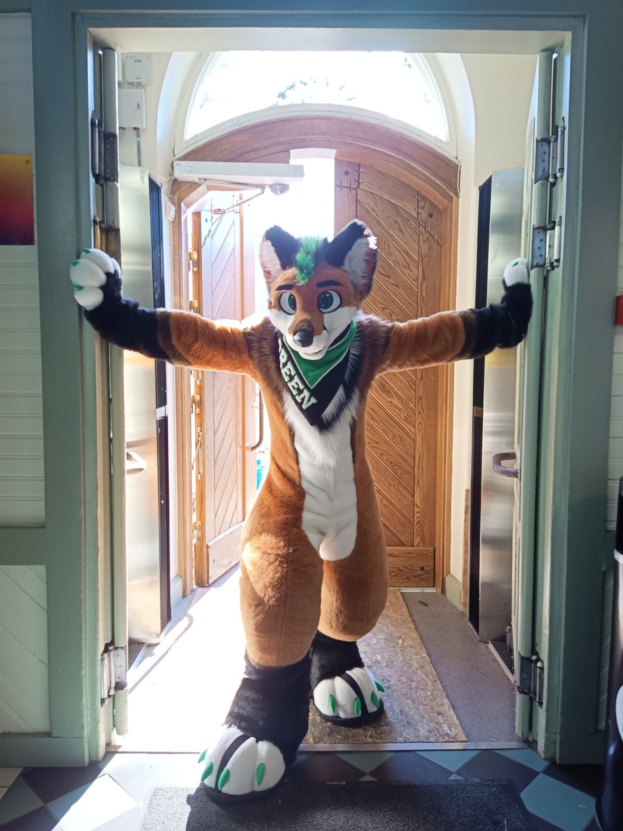 Greenhead tweet media