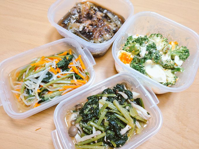 9/12
ナス煮浸し
ブロコッリーサラダ
野菜ナムル
小松菜の胡麻和え 