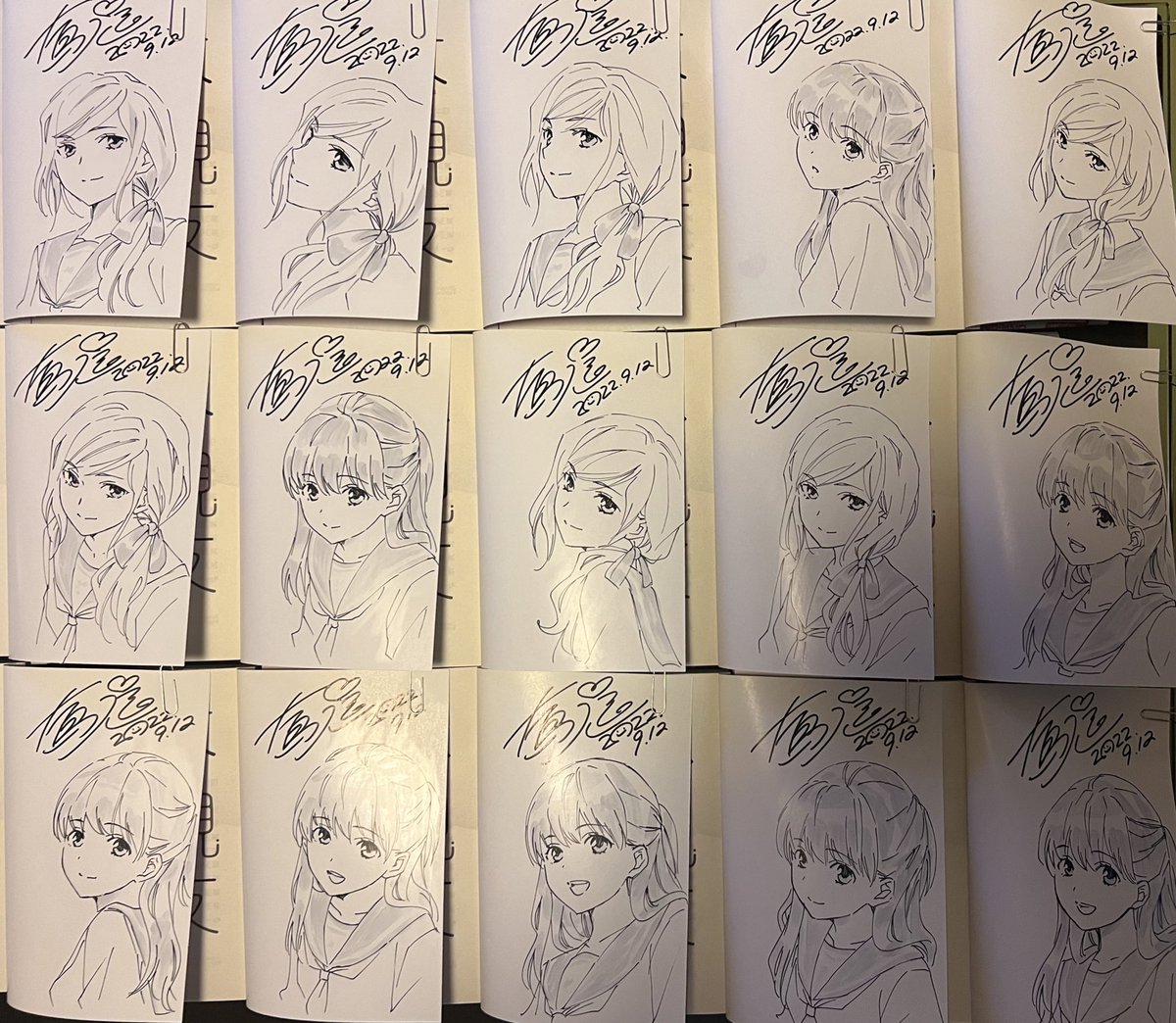 5巻のサイン本描いてますー!
まずはとろろ&紗月の3年生バージョンと2年生バージョン

発送したらメロンブックスさん&comicZINさんで販売開始されるそうです🌼*・ 