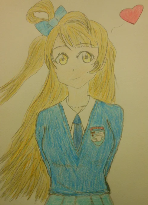左側:2019年頃、初めて南ことりたんの絵描き右側:今年の絵 