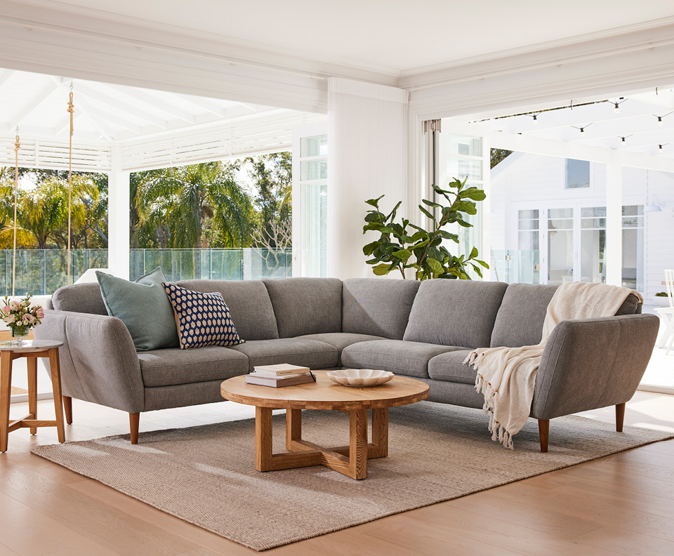 Plush Think Sofas (plush_sofas) / Twitter