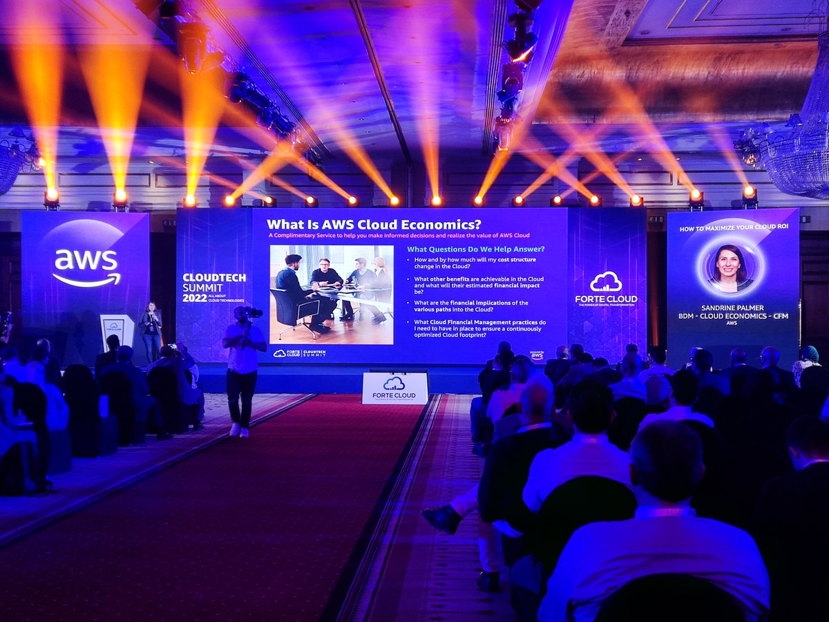Forte_Cloud's tweet photo. Exciting discussions are happening! Our speakers are sharing their knowledge and showing our audience how cloud adds more value to businesses.

#CloudTechSummit #AWS #events #awspartners #cloudsolutions #cloudservices https://t.co/8pu9Y4X3fz