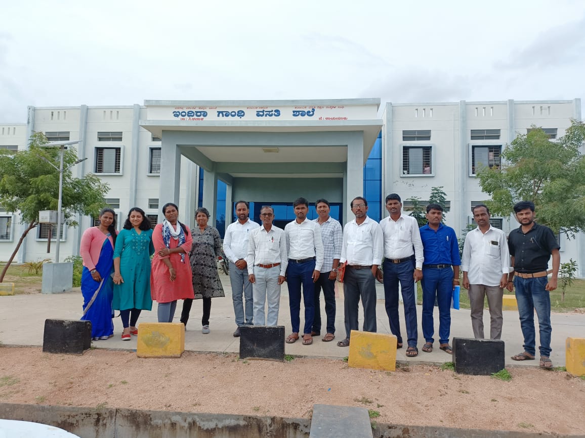 igrsMallat651's tweet photo. IBM STEM for girls MCT's Training
@Captain_Mani72
@SWDGok
@kreisemahithi https://t.co/Xgk2i46hIi