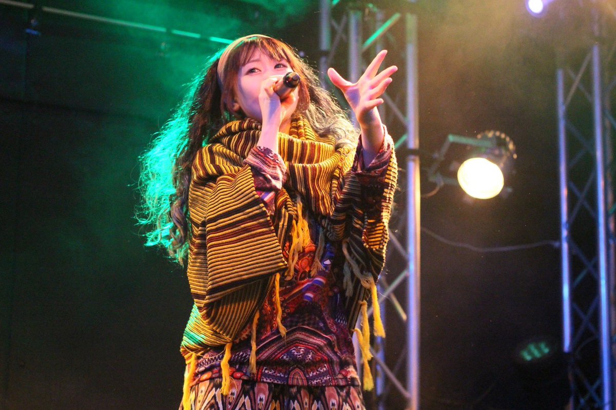 oo_funiko27_oo's tweet photo. #SHS17

カメラマンの珪ちゃんから
お写真頂きましたꕤ*.
4枚目のように
ライブ最初から最後までずっと
いろんな素敵なステージ写真を
撮り続けてくれています！

#SHS17 のタグで
各演者のお写真みれるので
是非キラキラのお写真みて頂けたら
とても嬉しいです！

thanks photo (@updown1007 ) https://t.co/jIVGvuvN41