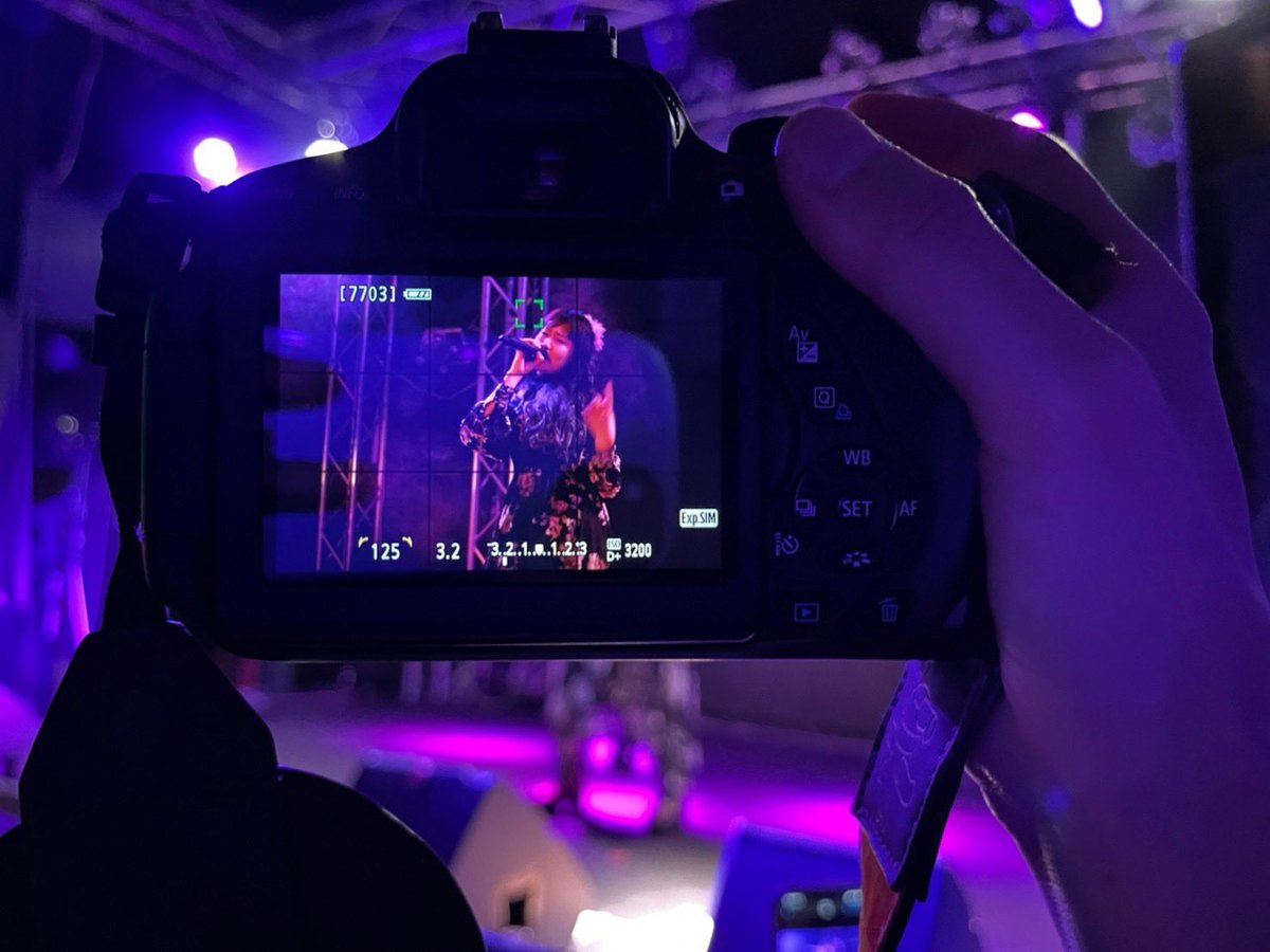 oo_funiko27_oo's tweet photo. #SHS17

カメラマンの珪ちゃんから
お写真頂きましたꕤ*.
4枚目のように
ライブ最初から最後までずっと
いろんな素敵なステージ写真を
撮り続けてくれています！

#SHS17 のタグで
各演者のお写真みれるので
是非キラキラのお写真みて頂けたら
とても嬉しいです！

thanks photo (@updown1007 ) https://t.co/jIVGvuvN41
