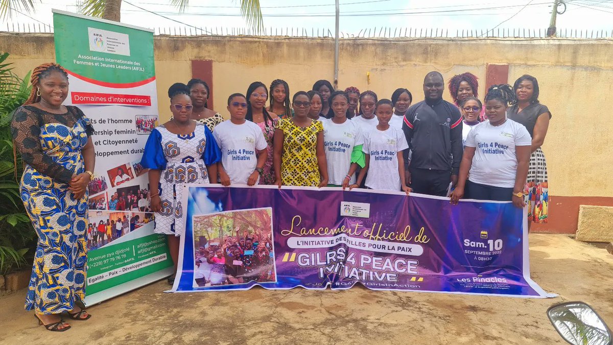 AliceGoza's tweet photo. #G4PI "Girls 4 Peace Initiative" a été officialisé ce samedi dans la salle "Les Pinacles" de Lomé. #Phase3 activée. Merci à nos partenaires qui étaient présents à nos côtés: @WanepTogo @cacit_togo @cnjtogo2008 @acdief @AgpefT #AMJP @FONGTO2 JoinUs: #G4PI #AIFJL #GirlsInAction ❤️ https://t.co/Rf3DvwmgsT