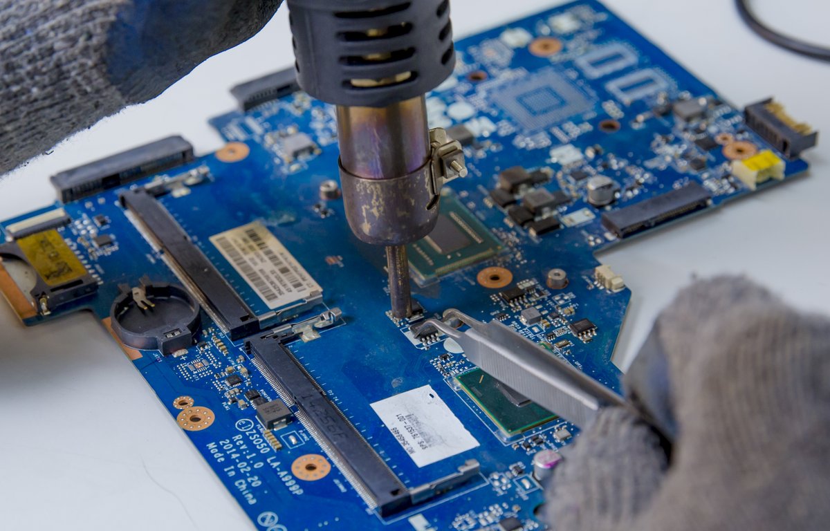 Do you have an electronic device that needs repair? worry no more, find us at our Gikondo Repair &amp; Refurbishment center( 23JJ+M9Q, KK 559 St, Kigali) or call us on +250782297474; our professional Technicians will be happy to assist you.