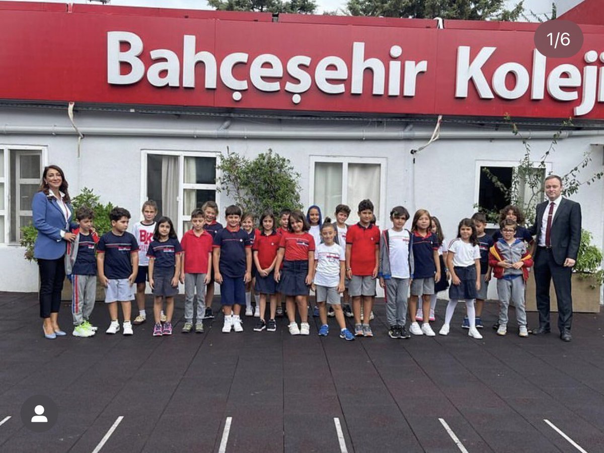 bk_etiler's tweet photo. Bahçeşehir Koleji Yabancı Diller Koordinatörü Mentora Eğitim Grubu Ceo su Mr Benton’a açılış törenimizi onurlandırdığı için ve ziyareti için teşekkür ederiz. 💙❤️
@bkmatthewbenton https://t.co/DPtgN0TOos