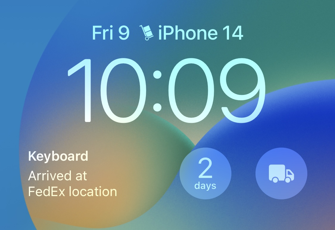 parcel_app's tweet image. iOS 16 is coming later today and Parcel is already updated with lock screen widgets and new complications for Apple Watch 🎉 🥳