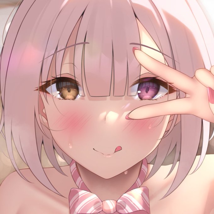 ファンティア更新したよ♪

◆ファンティア
https://t.co/chMzhndtYY 