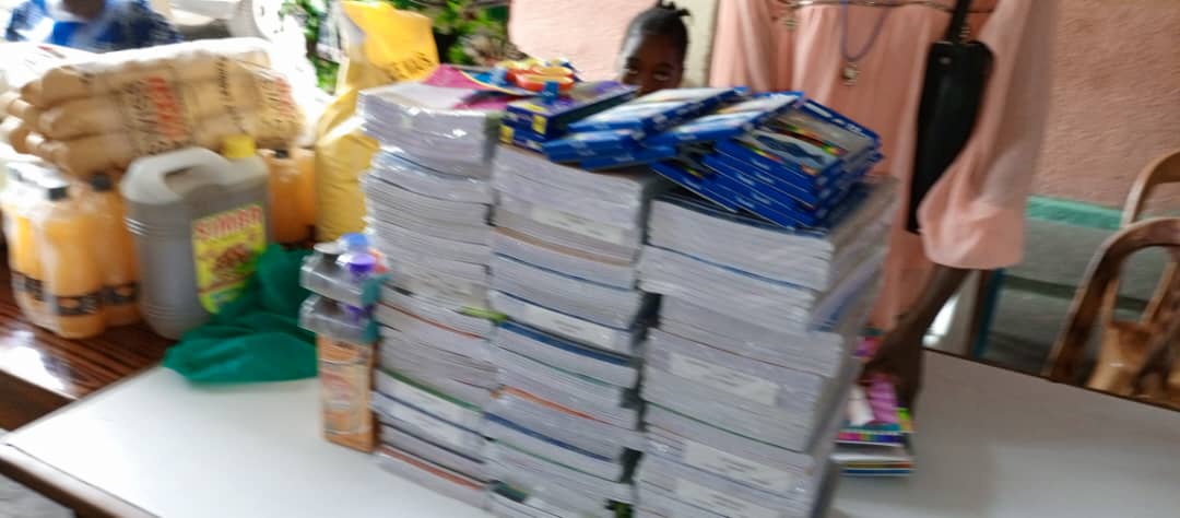 Cartelfemmes tweet media