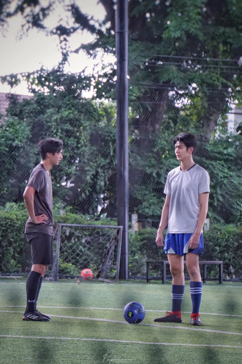 paperworm_shot's tweet photo. รักกันแบบตุ้บตั้บ... @jobbiijob
@ryuvachirawich 🤣🤣🤣

#JobbiiJob
#จ็อบธัชพล 
#RyuVachirawich
#RYUPOWER 
#JobbiiCharity2022 https://t.co/IMgf29Frmd