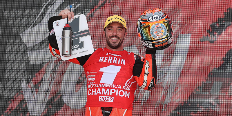 ducaticorse's tweet image. What a fantastic weekend for Josh Herrin! A P2 and a P4 at New Jersey's Supersport R8 take the HSBK Warhorse Racing Ducati NYC Panigale V2 to a world-first national championship and Ducati to its first title in USA racing since Troy Corser in 2004 #ForzaDucati #DucatiPanigaleV2