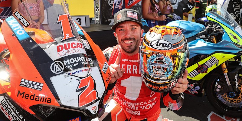 ducaticorse's tweet image. What a fantastic weekend for Josh Herrin! A P2 and a P4 at New Jersey's Supersport R8 take the HSBK Warhorse Racing Ducati NYC Panigale V2 to a world-first national championship and Ducati to its first title in USA racing since Troy Corser in 2004 #ForzaDucati #DucatiPanigaleV2