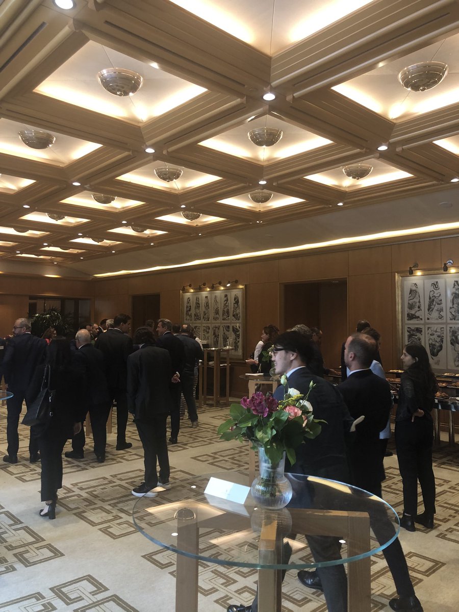 ArkadiaTransla1's tweet photo. Dopo la pausa estiva, riprende la nostra partecipazione agli eventi!

Oggi siamo all’ENERGY DAY di @LCPublishing_MI, un’occasione per discutere sulle possibili soluzioni a questo momento di crisi energetica che ci tocca tutti da molto vicino. 💡 https://t.co/yZUJwzwV38