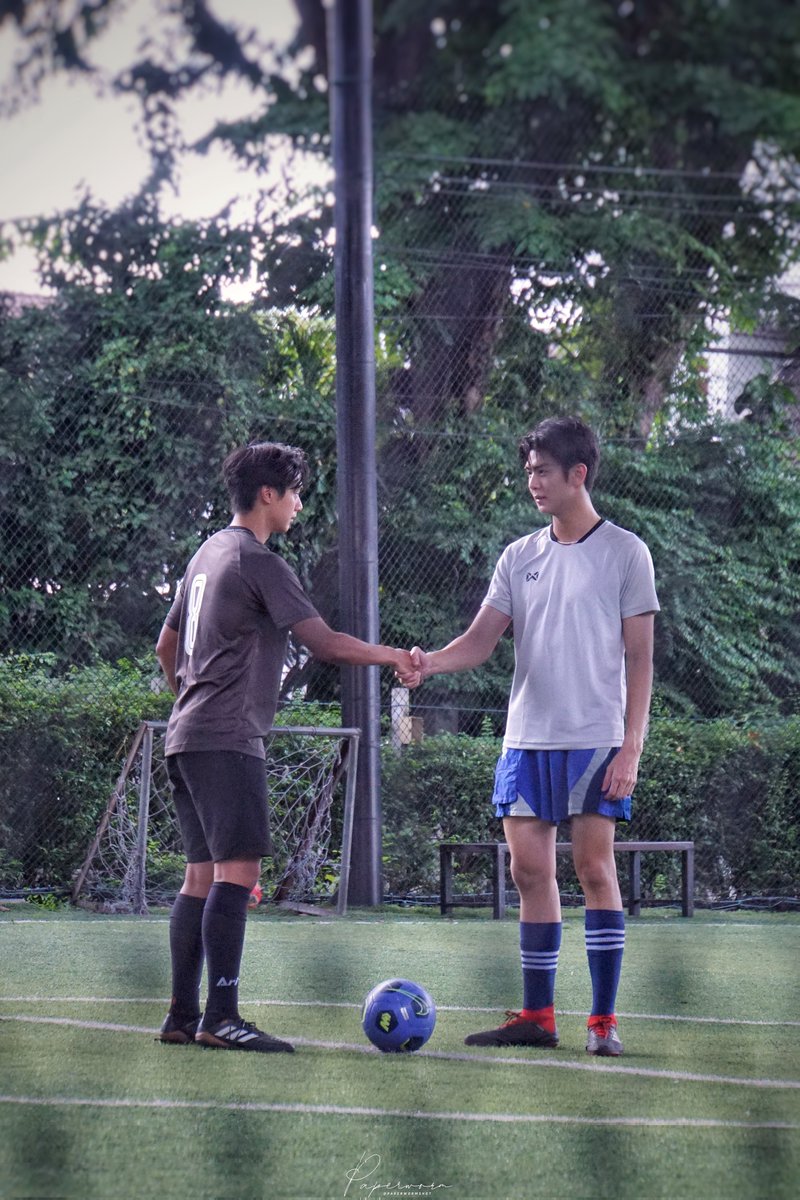 paperworm_shot's tweet photo. รักกันแบบตุ้บตั้บ... @jobbiijob
@ryuvachirawich 🤣🤣🤣

#JobbiiJob
#จ็อบธัชพล 
#RyuVachirawich
#RYUPOWER 
#JobbiiCharity2022 https://t.co/IMgf29Frmd