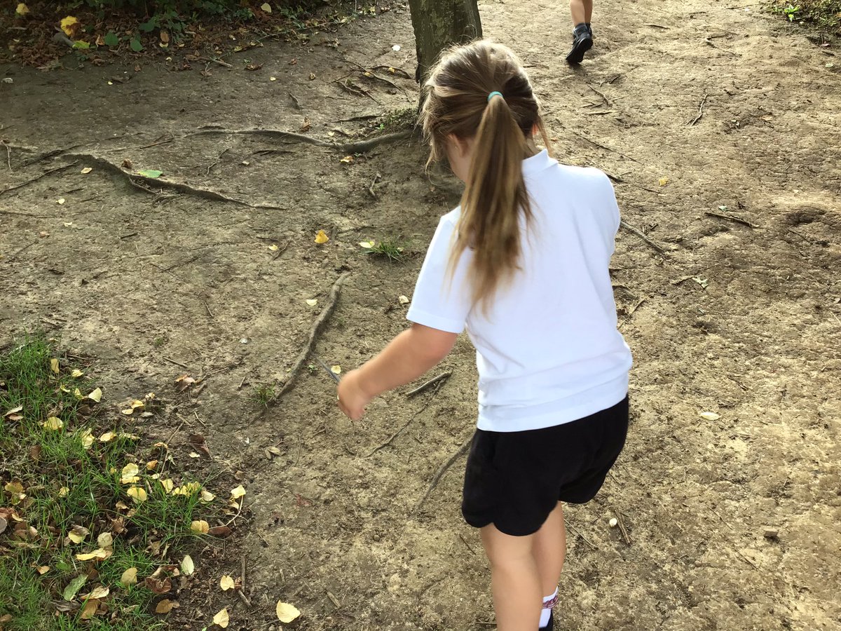 CharterYr1's tweet photo. Outdoor learning for our Maths today where we looked at representing numbers in different ways. Great job Unicorn Class. #CharterMaths https://t.co/QnRu57ahfV