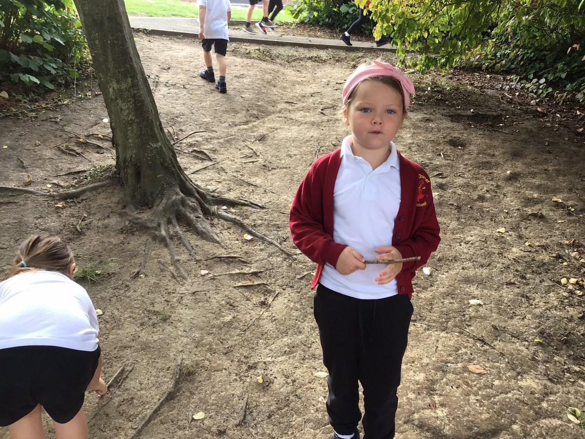 CharterYr1's tweet photo. Outdoor learning for our Maths today where we looked at representing numbers in different ways. Great job Unicorn Class. #CharterMaths https://t.co/QnRu57ahfV