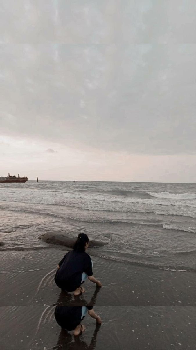 sxtiva_'s tweet photo. pantai 🌊 https://t.co/h8UemHGa8W