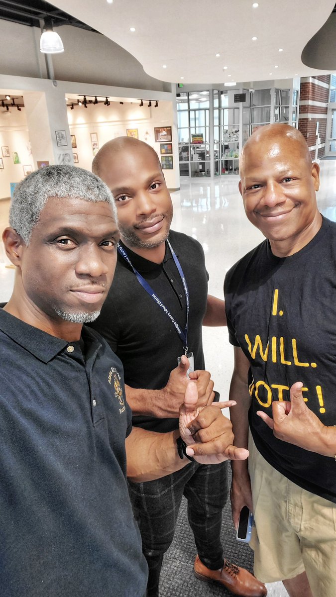 ColumbusAlphas's tweet photo. Good things happen
When Alpha men come together
Like 🤍 | Comment 💬 | Share ↗️ 
-------------------------------- 
#highschool #school #college #voterregistration #VPHP #ICE #icecold #APA1906 #fraternity #AlphaPhiAlpha #Reels #viral #reelvideos #instareels #group https://t.co/Vyoksny8bD