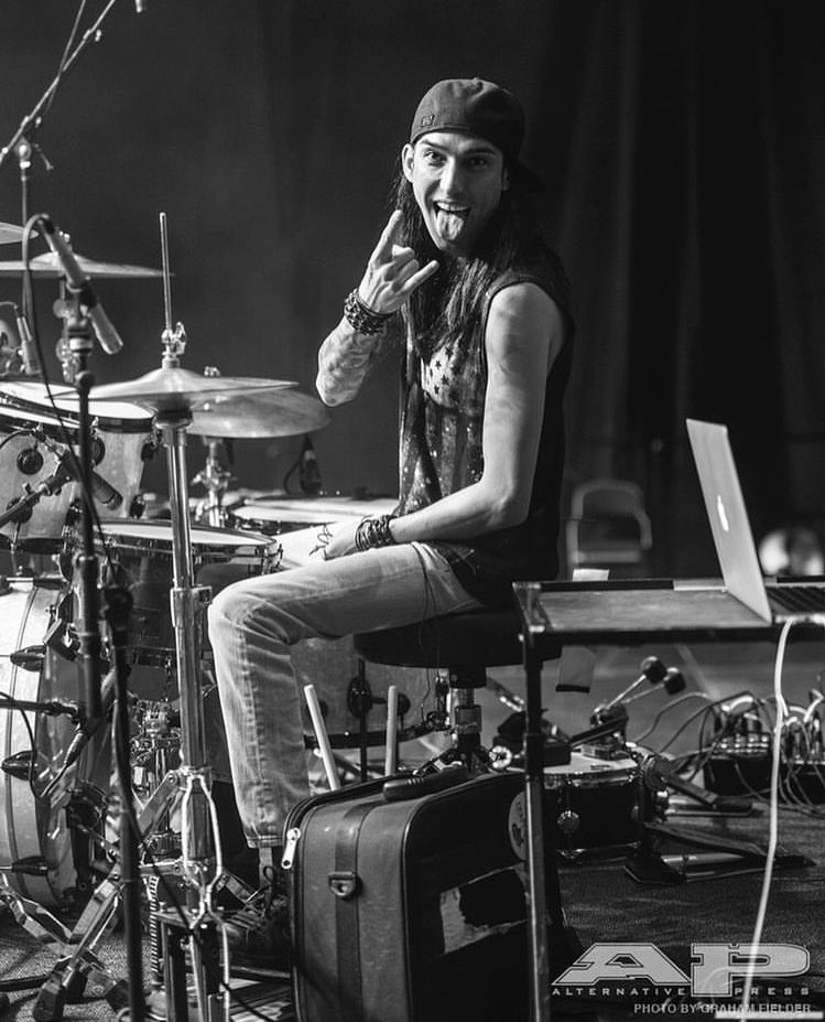 Daily CC (@daiiycc) on Twitter photo 