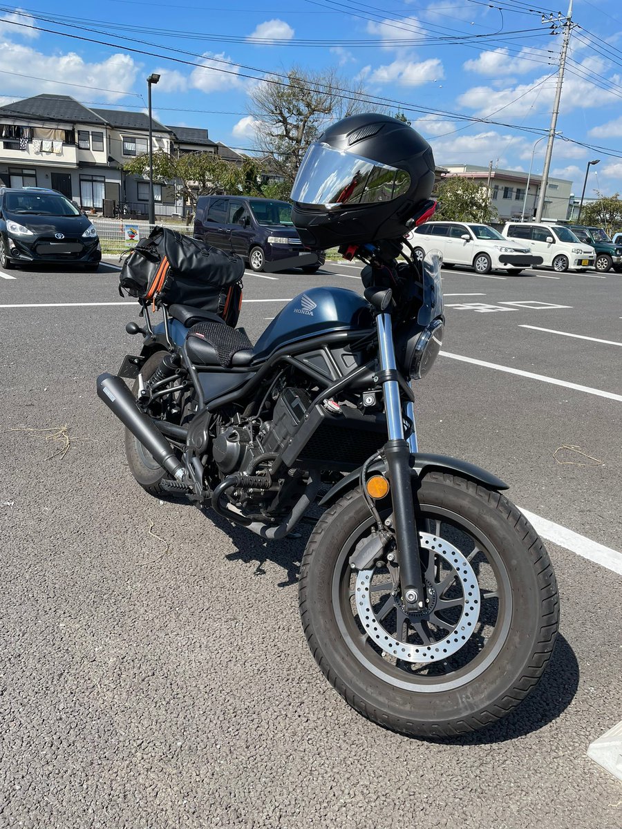 kashimu0178's tweet photo. 名前　カシム
性別　男
住み　埼玉県南部
車種　NINJA650  レブル250 
一言　平日休みです、お住まいが近くの
　　　方でツーリングご一緒出来たら嬉　　
　　　しいです。
#バイク乗りとして自己紹介 
#バイク乗りと繋がりたい 
#バイク好きな人と繋がりたい 
#NINJA650
#ニンジャ650
#レブル250 https://t.co/KCIyLWArgu