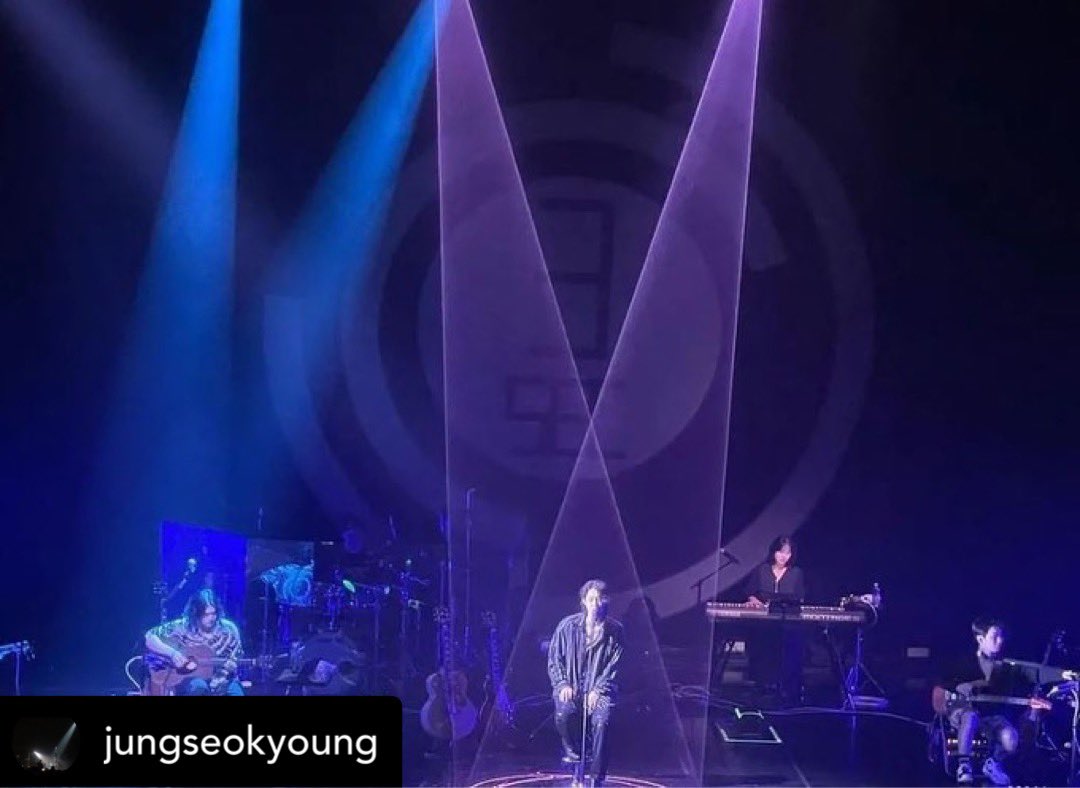 Princessmich123's tweet photo. Stage Lighting Designer @jungseokyoung ‘s IG also
shared stage photos of Hyunjoong’s Countdown 3 & 2 Concerts Series
https://t.co/dioOBS9ItV
#KimHyunJoong #김현중 #countdown3secondsleft #countdown2secondsleft https://t.co/58V6dbXhR4